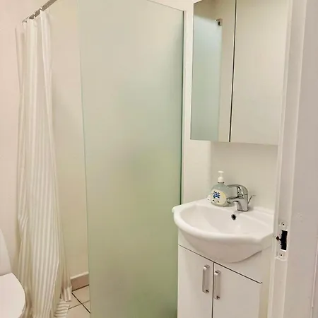 Apartament 5 Minute Walk To Lego House - N18 - With Private Bathroom Billund