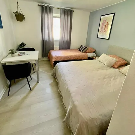 Lejlighed 5 Minute Walk To Lego House - N18 - With Private Bathroom *